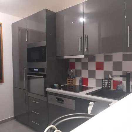 Πανσιόν Peace Home *